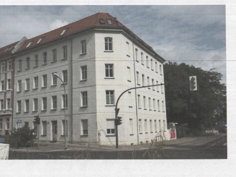 BRANDENBURG an der HAVEL: Gute 3 Raum Wohnung.
